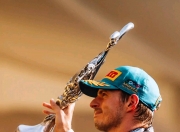 雷火电竞网址-梅赛德斯碾压红牛二队，诺里斯统治全场的简单介绍